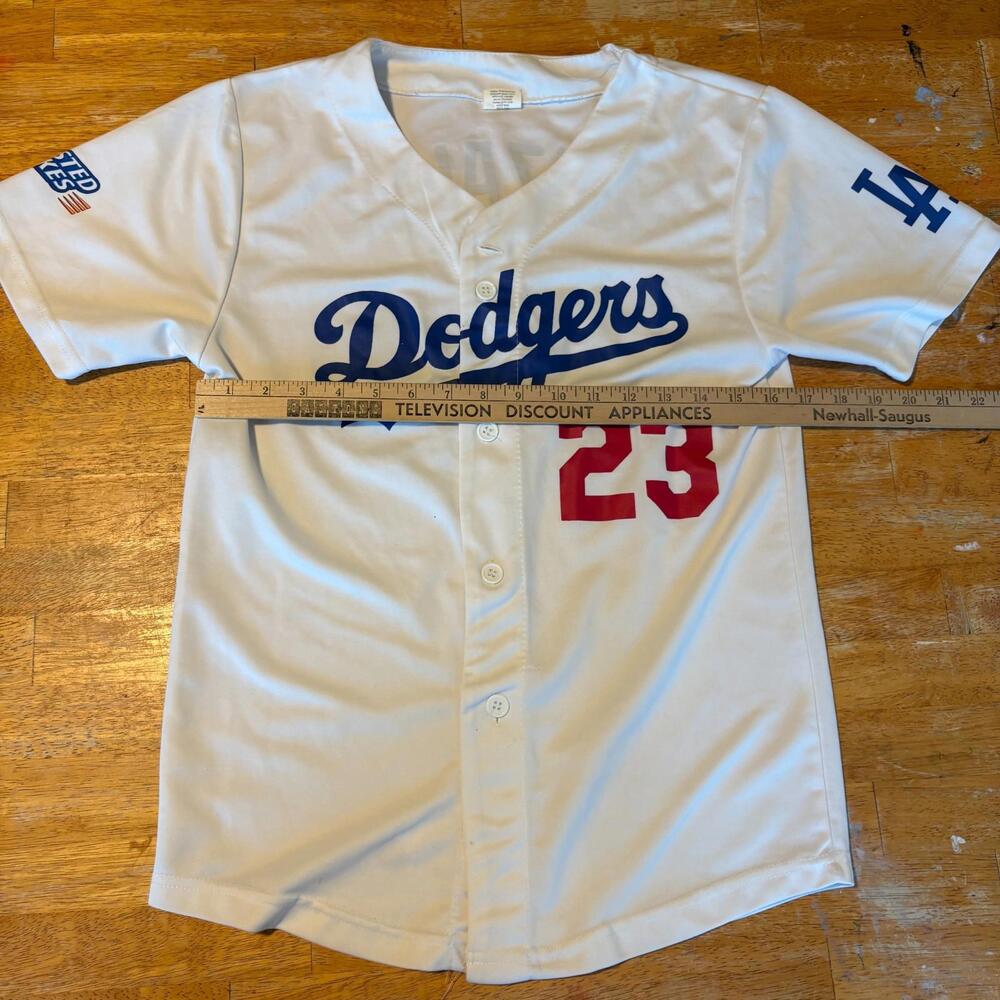 Los Angeles Dodgers Jersey Youth XL White Gonzalez 23 MLB Baseball Shirt Tee Top - Picture 4 of 7
